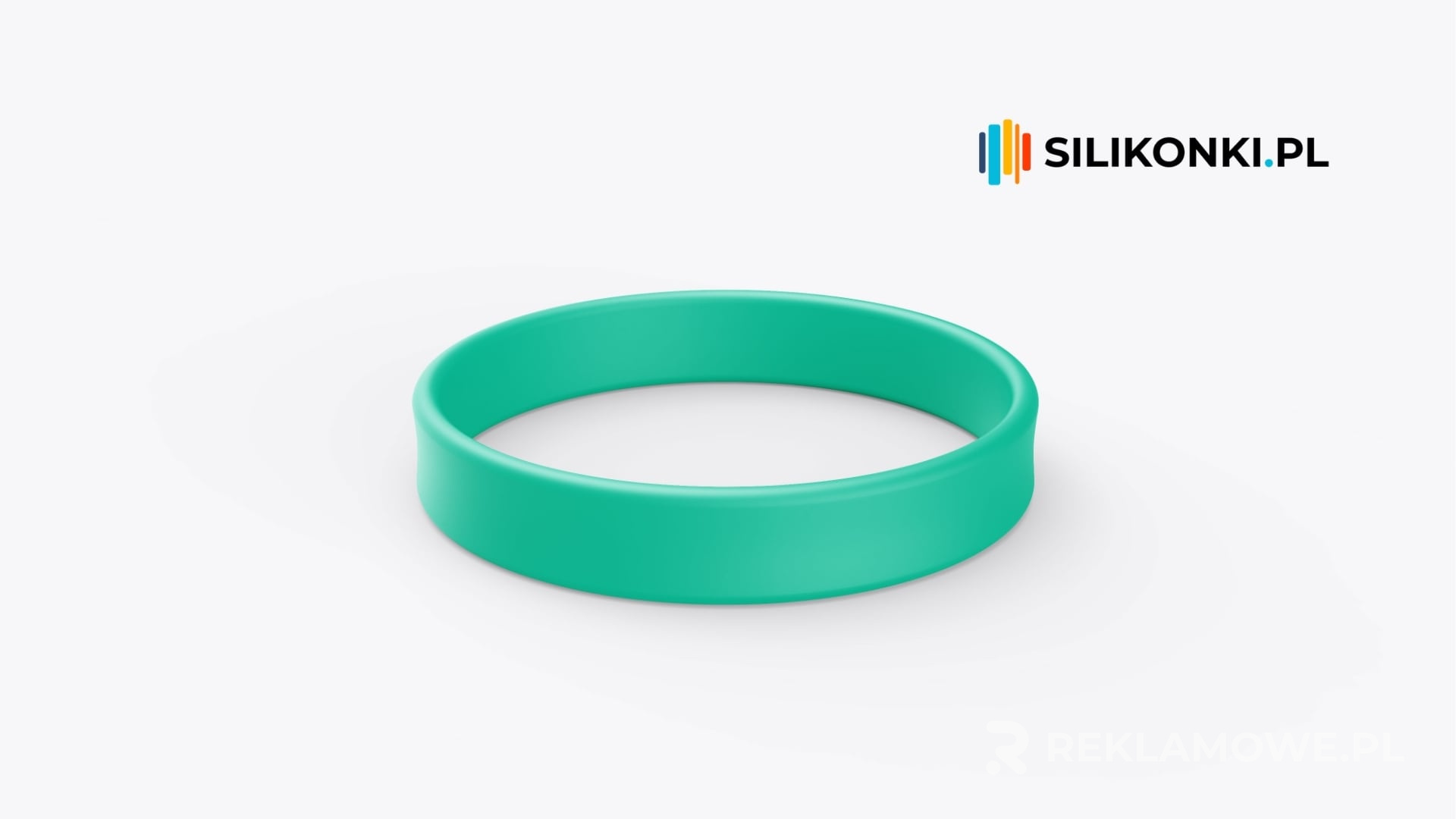 Zindywidualizowane opaski reklamowe na rękach ludzi